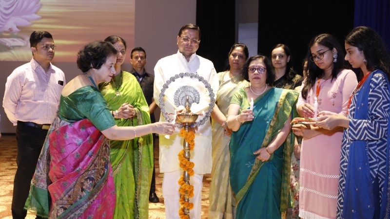 एम्स: पांच दिवसीय इंटरनेशनल कॉलेज फेस्टिवल पायरेक्सिया 2023 शुरू, सीएम धामी व मेयर ने किया शुभारंभ