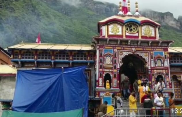 राहत: बद्रीनाथ मंदिर में नहीं दिखी है कोई नई दरार: बीकेटीसी