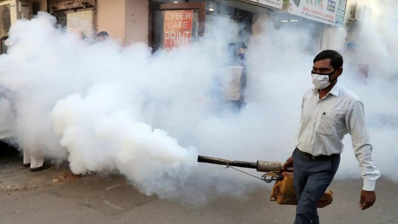सक्रिय: डेंगू से निपटने को नगर निगम ने कसी कमर, शहर में किया फॉगिंग व कीटनाशक का छिड़काव शुरू