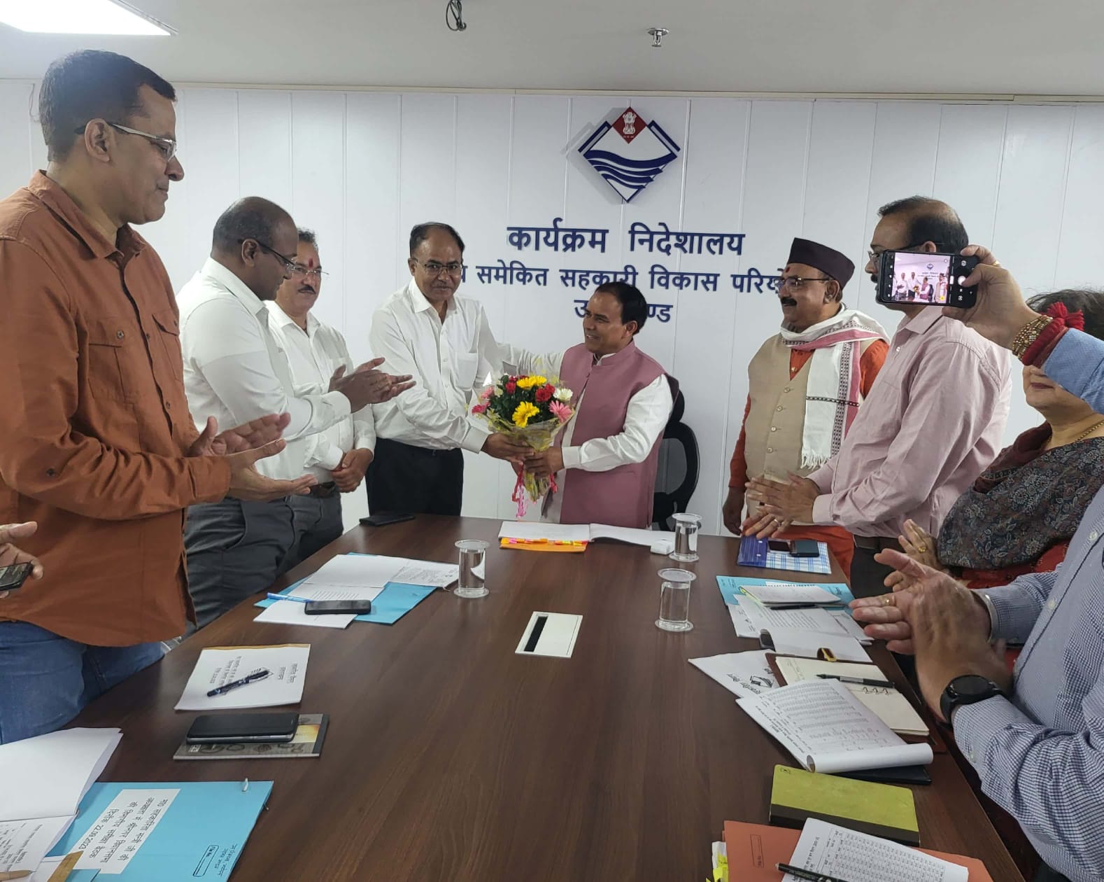 प्रगति : सहकारी बैंक के जीएम एसपी सिंह बने सेंट्रल डिप्टी रजिस्ट्रार, मंत्री डॉ रावत ने  दी बधाई