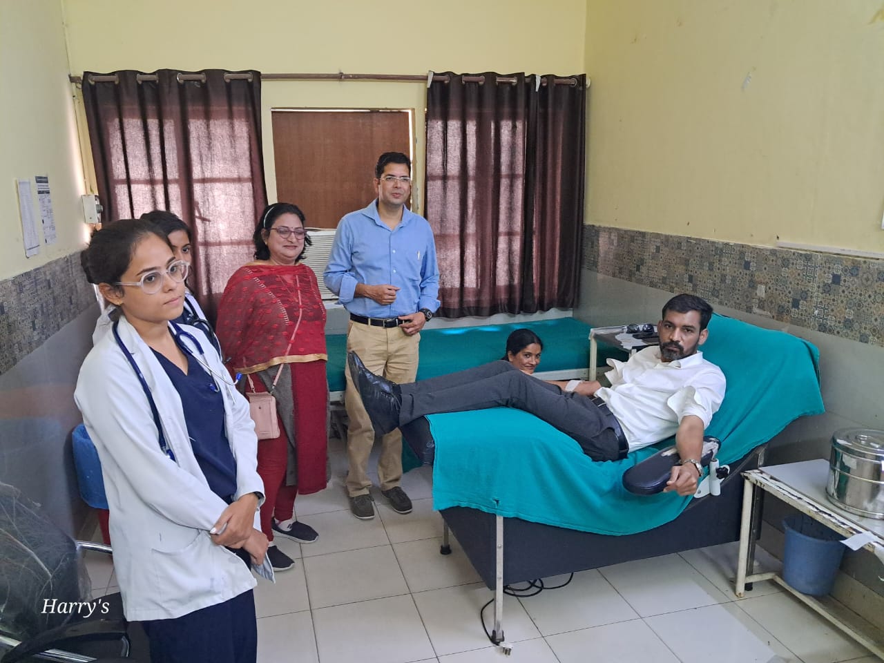 अपील: यहां डीएम आशीष चौहान ने लोगों से की रक्तदान और अंगदान में आगे आने की अपील