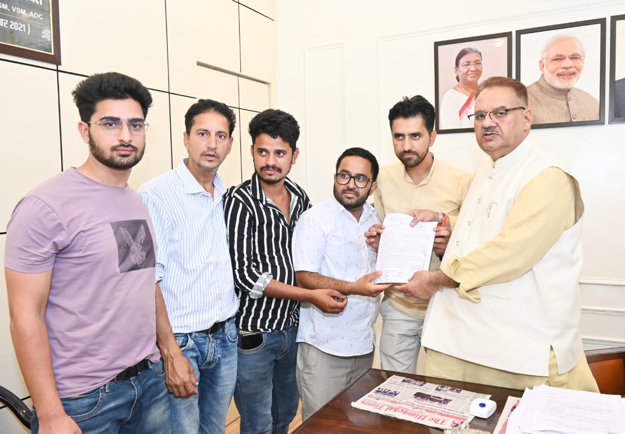 आदेश: पुरोला वासियों की सड़क संबंधी समस्या का जल्द होगा समाधान