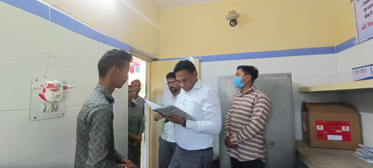 निरीक्षण: स्वास्थ्य सचिव ने परखी स्वास्थ्य सुविधाओं की जमीनी हकीकत, खामियों पर लगाई कड़ी फटकार