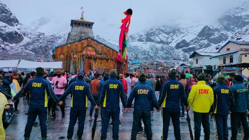 चारधाम यात्रा: श्रद्धालुओं ने बनाया नया इतिहास, पहली बार तीर्थयात्रियों की संख्या पहुंची 50 लाख के पार