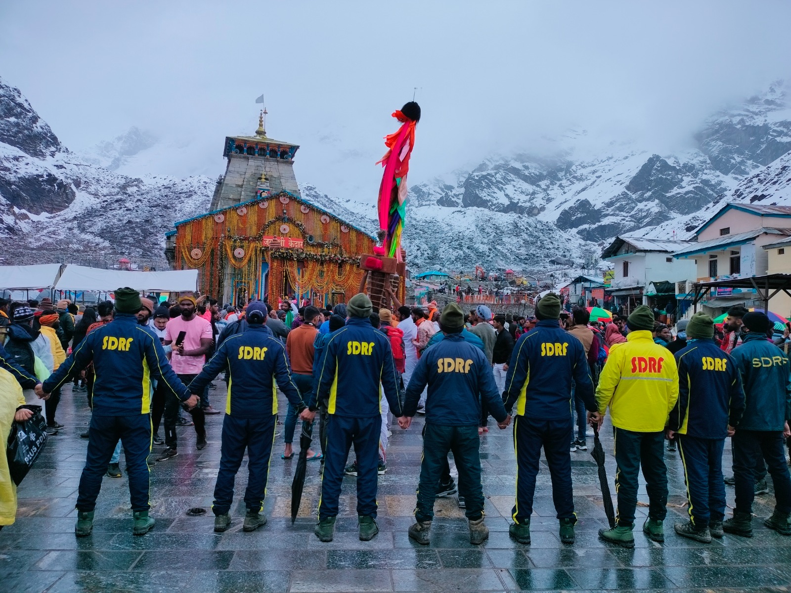 चारधाम यात्रा: श्रद्धालुओं ने बनाया नया इतिहास, पहली बार तीर्थयात्रियों की संख्या पहुंची 50 लाख के पार