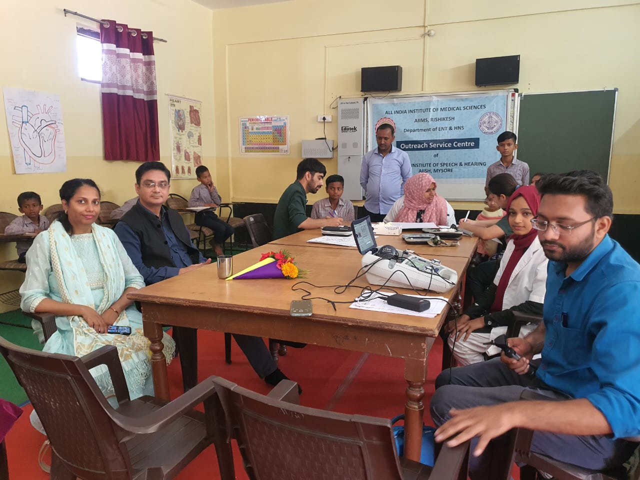 आयोजन: एम्स के ईएनटी विभाग ने दिव्य प्रेम सेवा मिशन हरिद्वार में लगाया जांच शिविर
