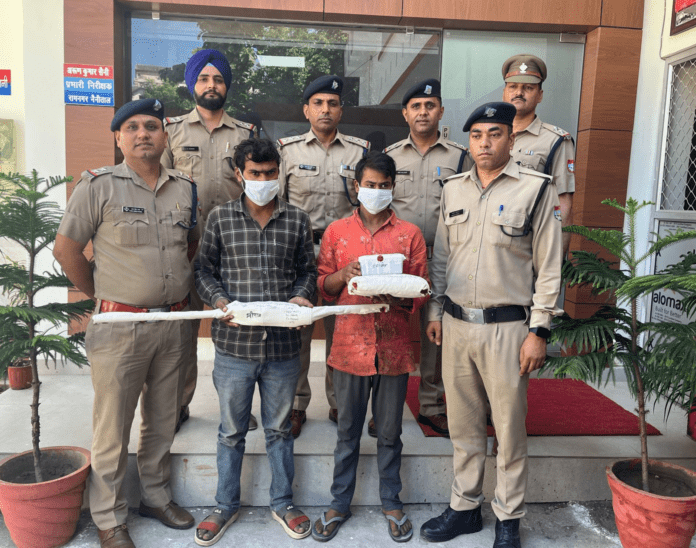 खुलासाः हत्या के आरोप में दो सगे भाई गिरफ्तार, मां की गाली देने पर कर दिया था युवक का कत्ल