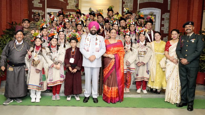 ऑपरेशन सद्भावना: राष्ट्रीय एकता यात्रा पर आये लद्दाख के छात्रों ने राज्यपाल से की मुलाकात