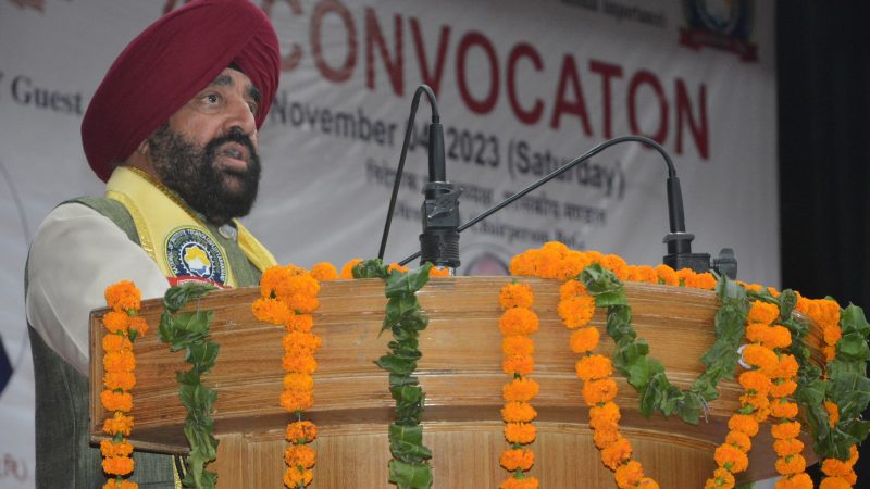 दीक्षांत समारोह:  2047 तक विकसित और सशक्त भारत निर्माण में तकनीक की मुख्य भूमिका रहेगीः  राज्यपाल