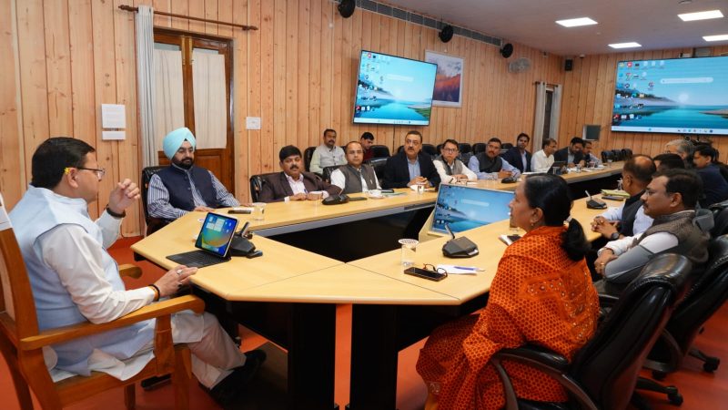 निर्देश: रोड शो में जो करार हुए, उन पर तेजी से हो कार्य: धामी