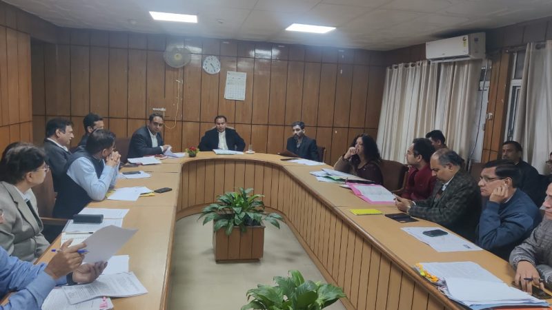 राज-काज: रामलीला मैदान का होगा सौन्दरीकरण, कैबिनेट मंत्री डॉ. धन सिंह रावत ने समीक्षा बैठक में दिये निर्देश