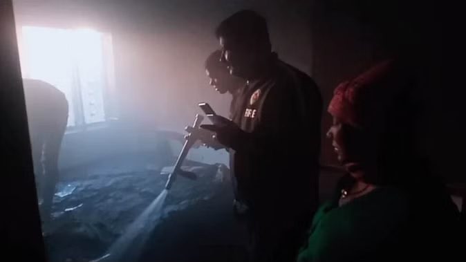 चाय बनाते हुए साड़ी में लगी आग से महिला झुलसी