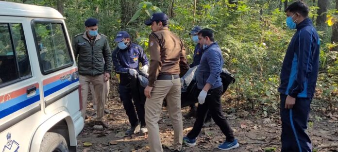 संदेहास्पद:  जंगल में मिला युवती का जला हुआ शव, 12 दिन पहले हो गयी थी लापता