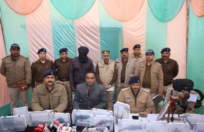 कामयाबी: अवैध हथियारों की फैक्ट्री का भंडाफोड़, एक गिरफ्तार