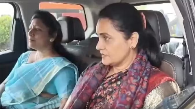 शर्मनाक: आदिवासी महिला को निर्वस्त्र घुमाने का मामला, पुलिस इंस्पेक्टर निलंबित