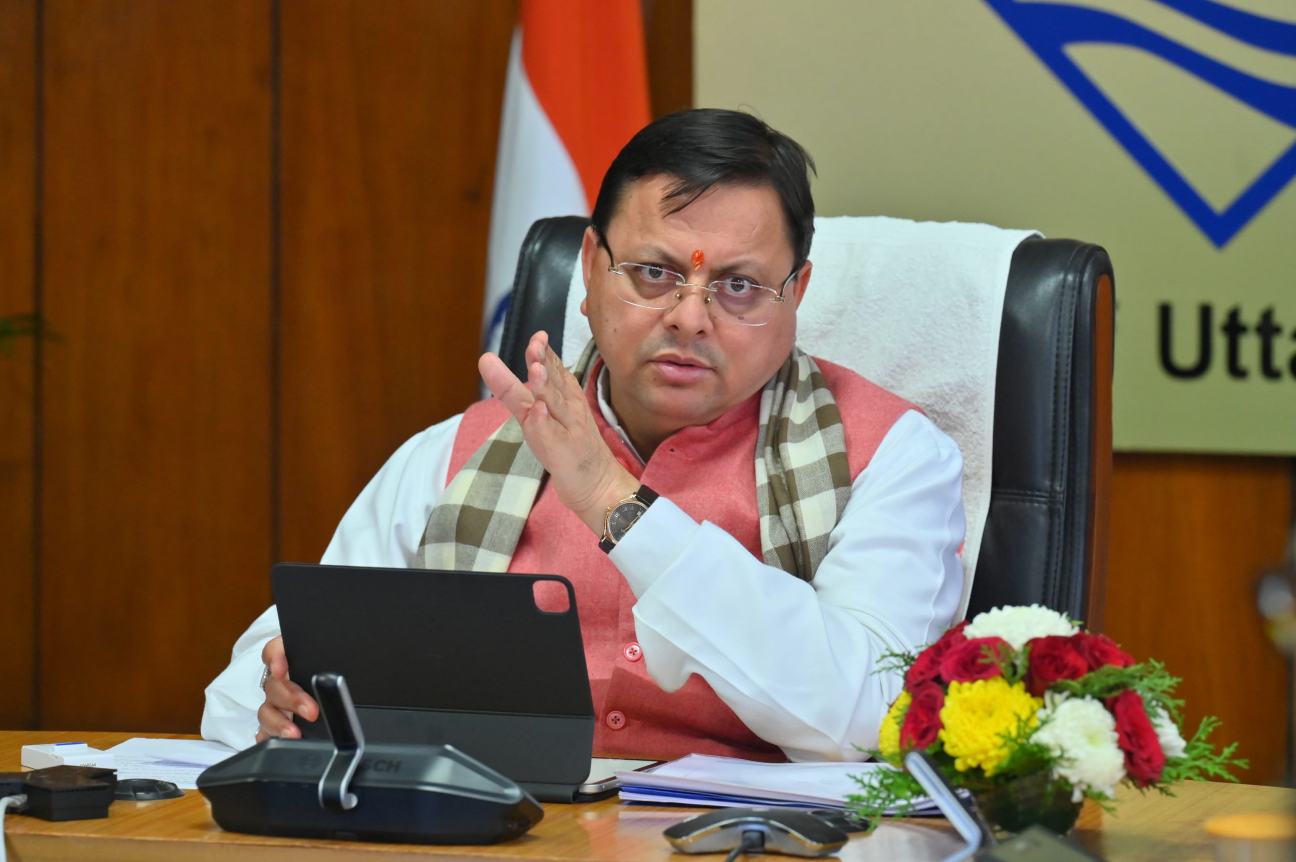 राज-काज: सीएम धामी ने की परिवहन विभाग की समीक्षा, यातायात नियमों के प्रति जन जागरूकता लाने के दिये निर्देश
