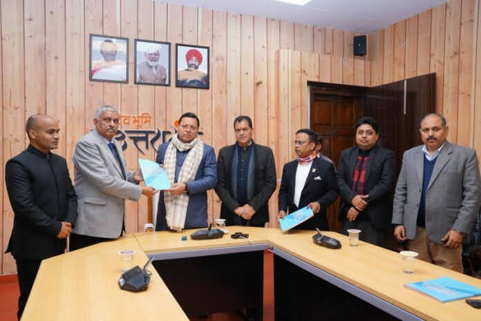 ब्रेकिंग न्यूज: वर्मा आयोग ने मुख्यमंत्री धामी को सौंपी अपनी रिपोर्ट