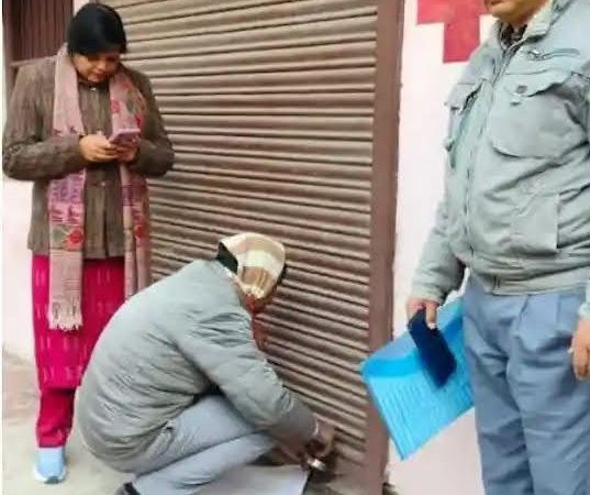एक्शन:स्वास्थ्य विभाग व प्रशासन का संयुक्त अभियान, अवैध रूप से चल रहे दो क्लीनिक किये सील