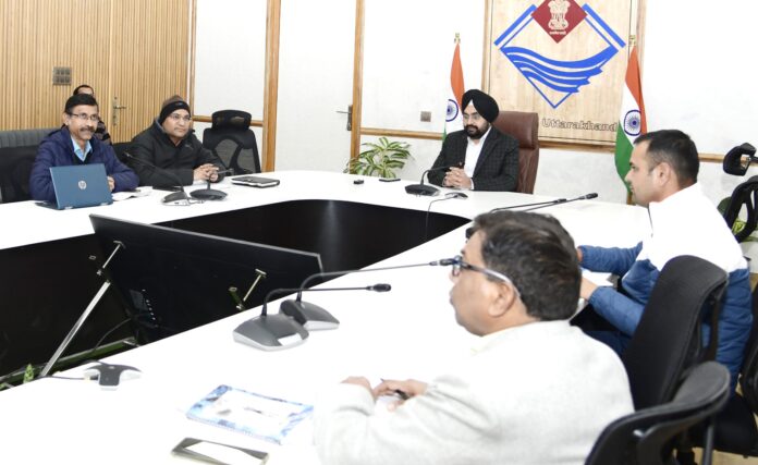 भूस्खलन के शोध कार्यो में जुडे छात्रों को इन्टर्नशिप का प्राविधान रखेंः संधु