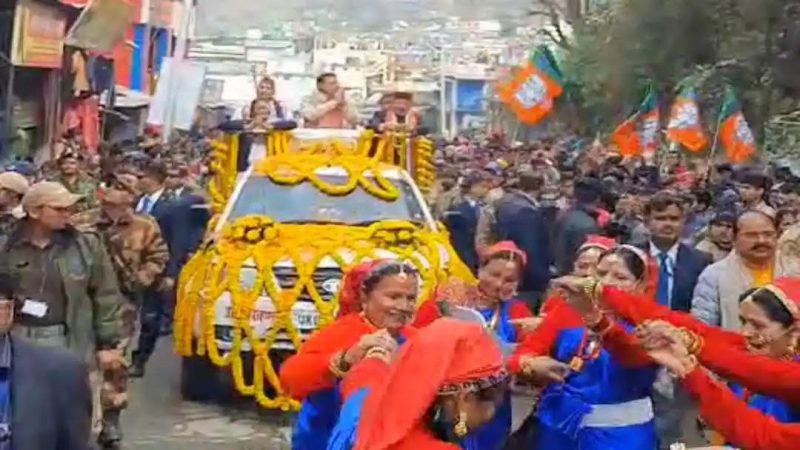राज-काज: सीएम धामी ने किया रोड शो, ब्वै, ब्वारी, नौनी कौथिग में की शिरकत