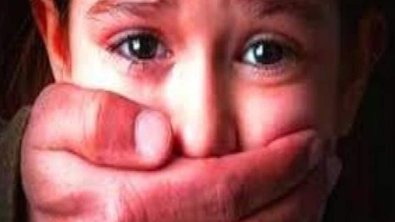 गर्भवती महिला को बंधक बनाकर दुष्कर्म,आरोपी को तलाश कर रही पुलिस