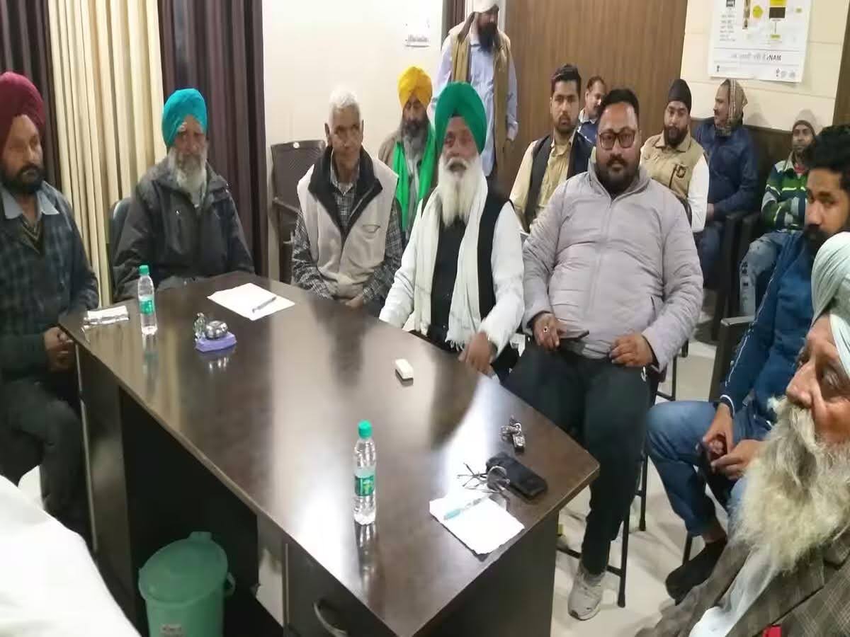 विरोध: ऊर्जा निगम ने काटे बकाएदारों के ट्यूबवेल कनेक्शन, किसानों ने जतायी नाराजगी