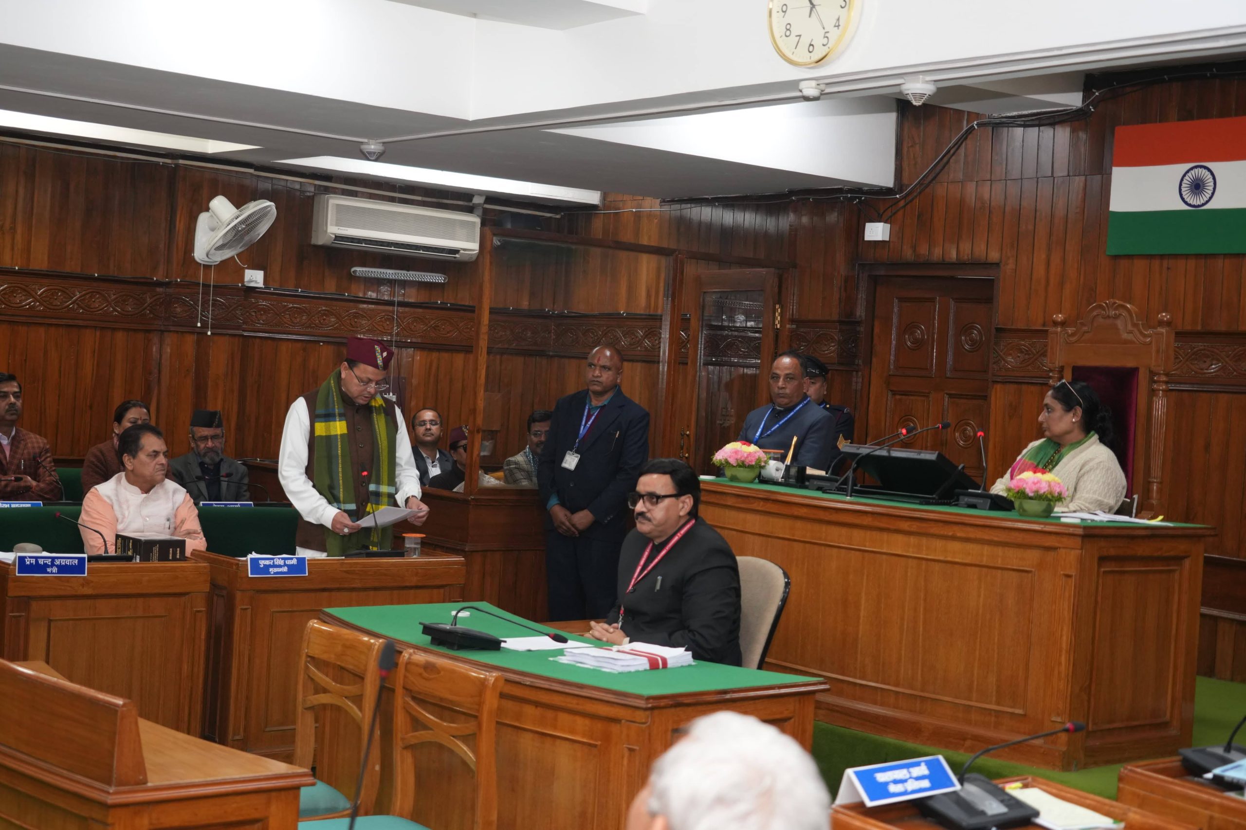 बड़ी खबर: उत्तराखंड विधानसभा ने रचा इतिहास,   सीएम धामी के नेतृत्व में पास हुआ यूसीसी बिल  