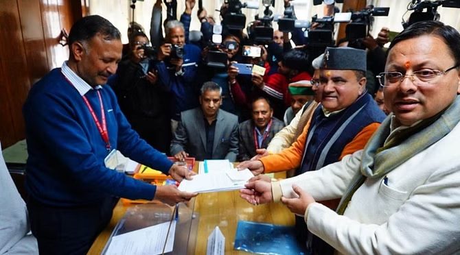 राज्य सभा चुनाव: भाजपा प्रदेश अध्यक्ष ने किया नामांकन पर्चा दाखिल,सीएम धामी भी रहे मौजूद