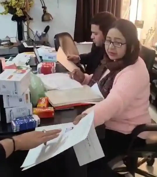 भंडाफोड़:  बंद पड़ी दवाई फैक्ट्री में छापा, नकली दवाइयां बरामद
