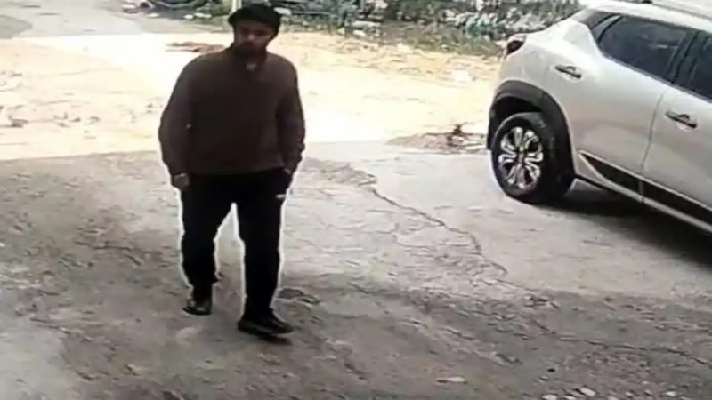 घर के बाहर से स्कूटी चोरी