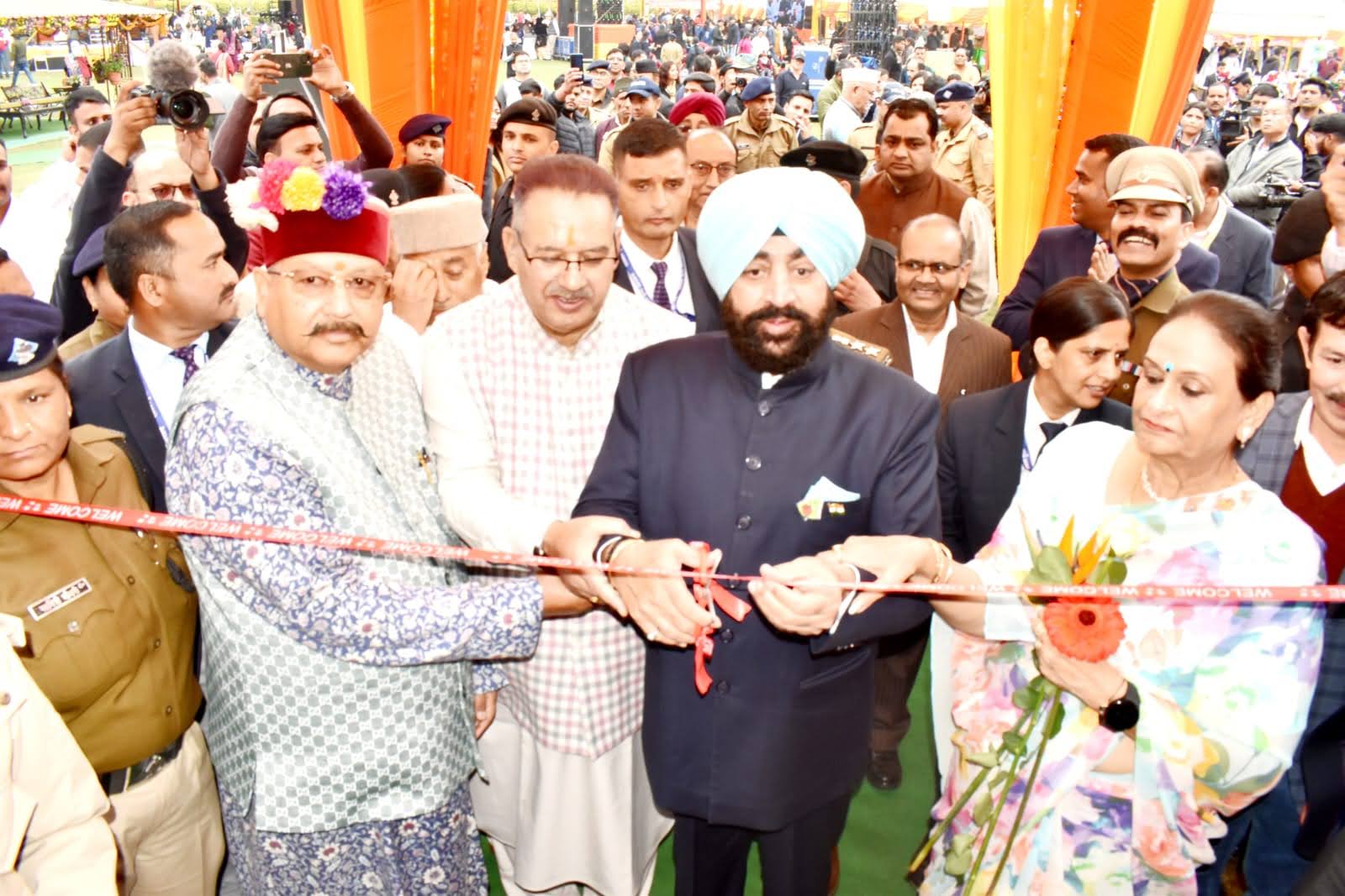 सराहना: प्रकृति से जुड़ने का संदेश देती है पुष्प प्रदर्शनी, महाराज ने बसंतोत्सव में दी प्रतिक्रिया