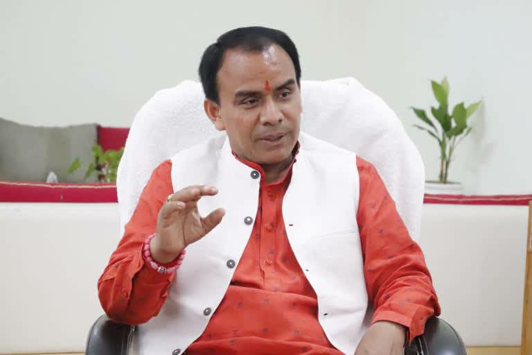 शिक्षा: रंग लाए मंत्री डॉ. धन सिंह रावत के प्रयास, 20 कलस्टर विद्यालयों को 21 करोड़ स्वीकृत