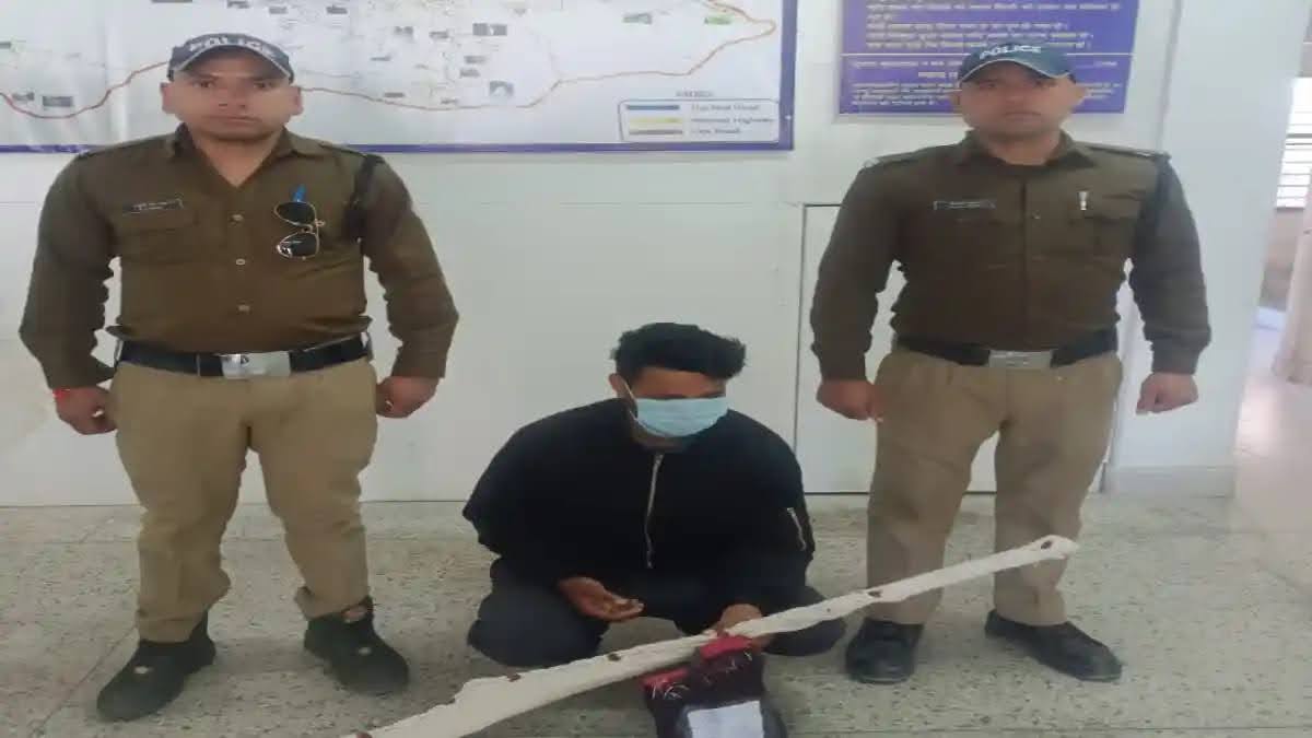 शिकंजा: अवैध असलहा के साथ युवक गिरफ्तार, आर्म्स एक्ट में केस दर्ज