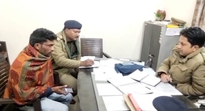 सबक:  पुलिस ने लूट की झूठी सूचना देने पर दो लोगों का किया चालान