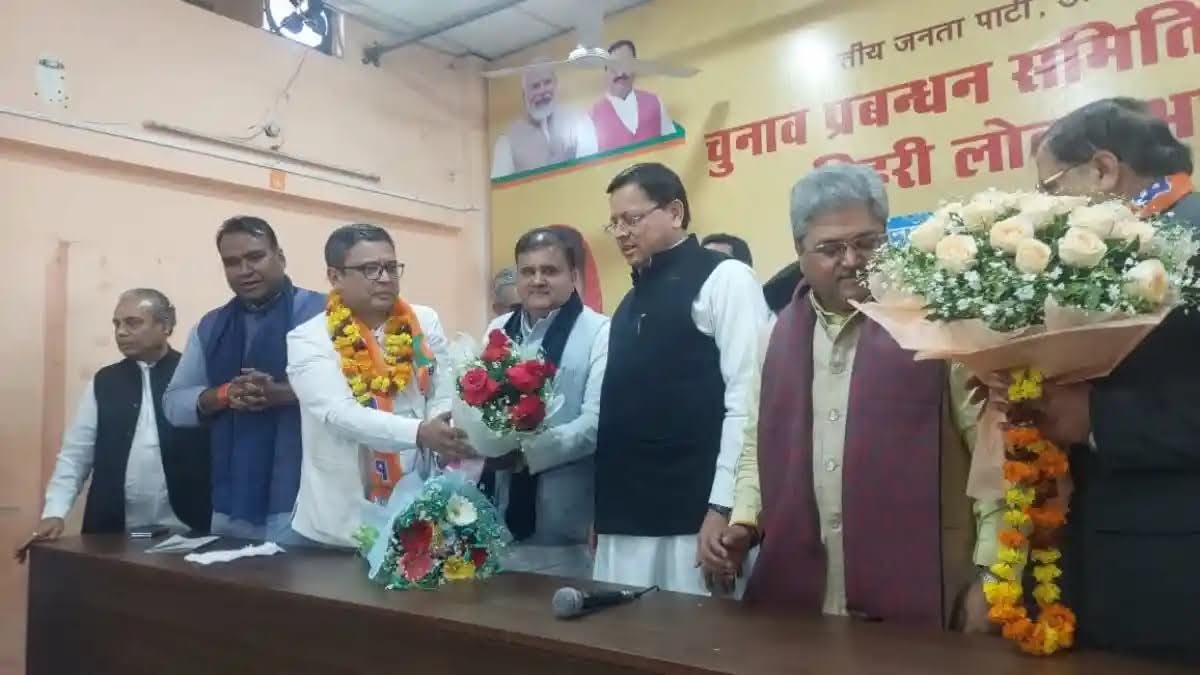 दल-बदल: कांग्रेस को दगा देने के बाद भाजपा में शामिल हो गये मनीष खंडूरी