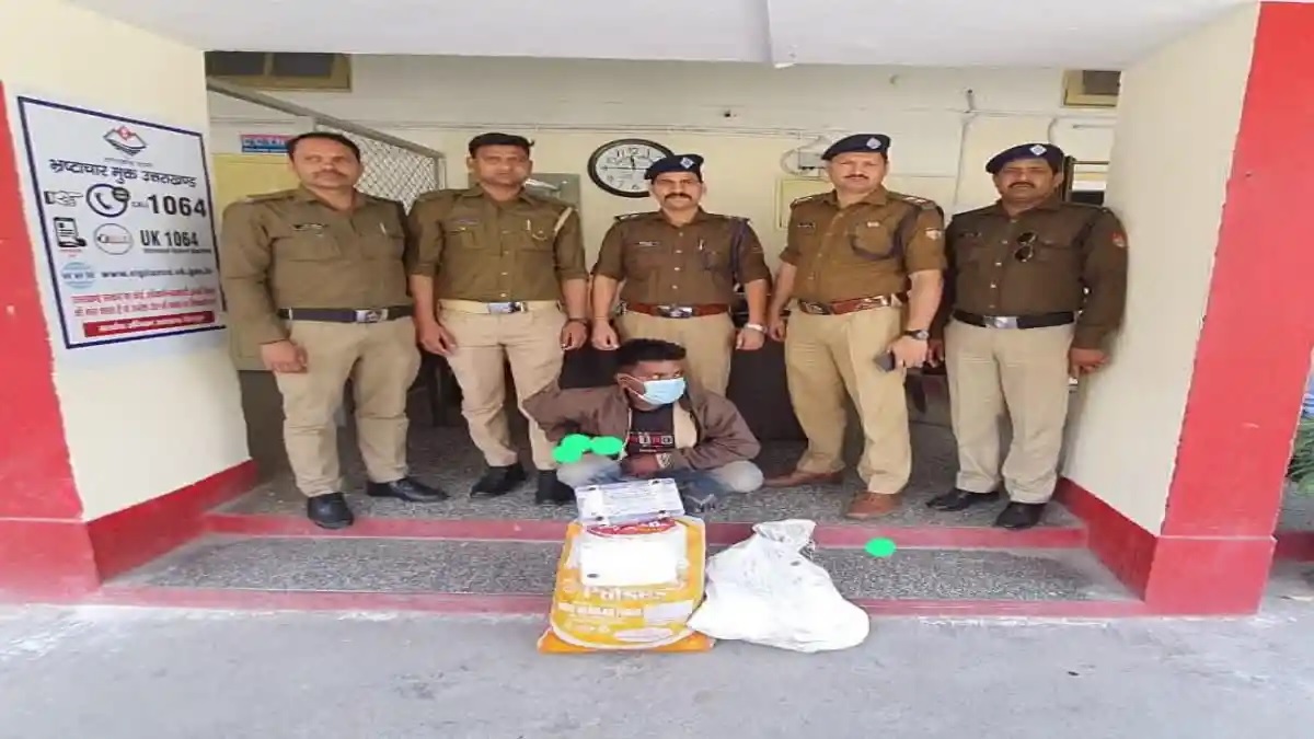 शिकंजा: घर से नशा तस्करी करने का आरोपी गिरफ्तार, 6 किलो गांजा बरामद