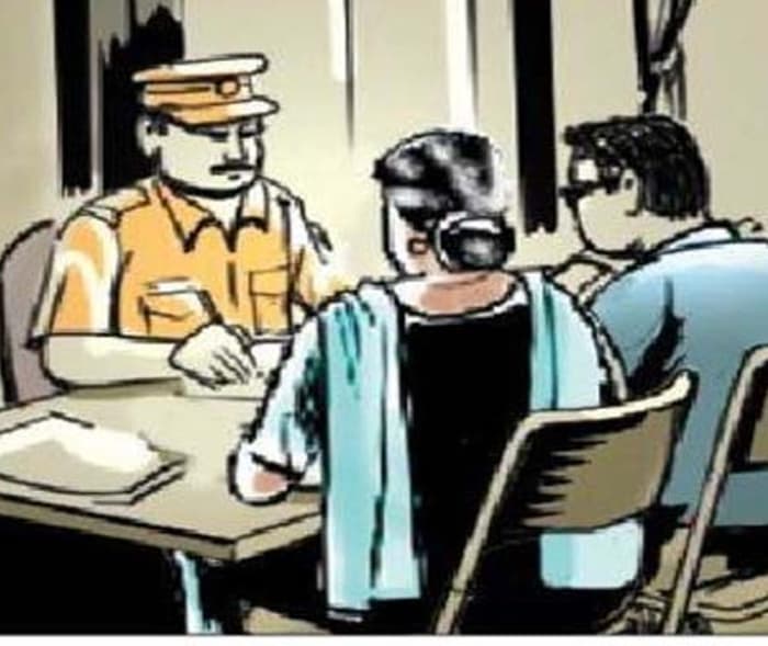 शातिर: जमीन बेचने की डील कर हड़प लिए साढ़े दस लाख रुपये, अब भुगतेंगे मुकदमा