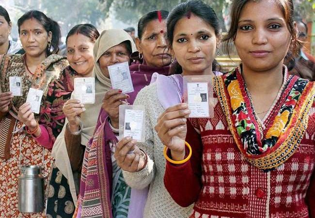 नारी शक्ति: चुनावों में महिला मतदाताओं की होगी अहम भूमिका