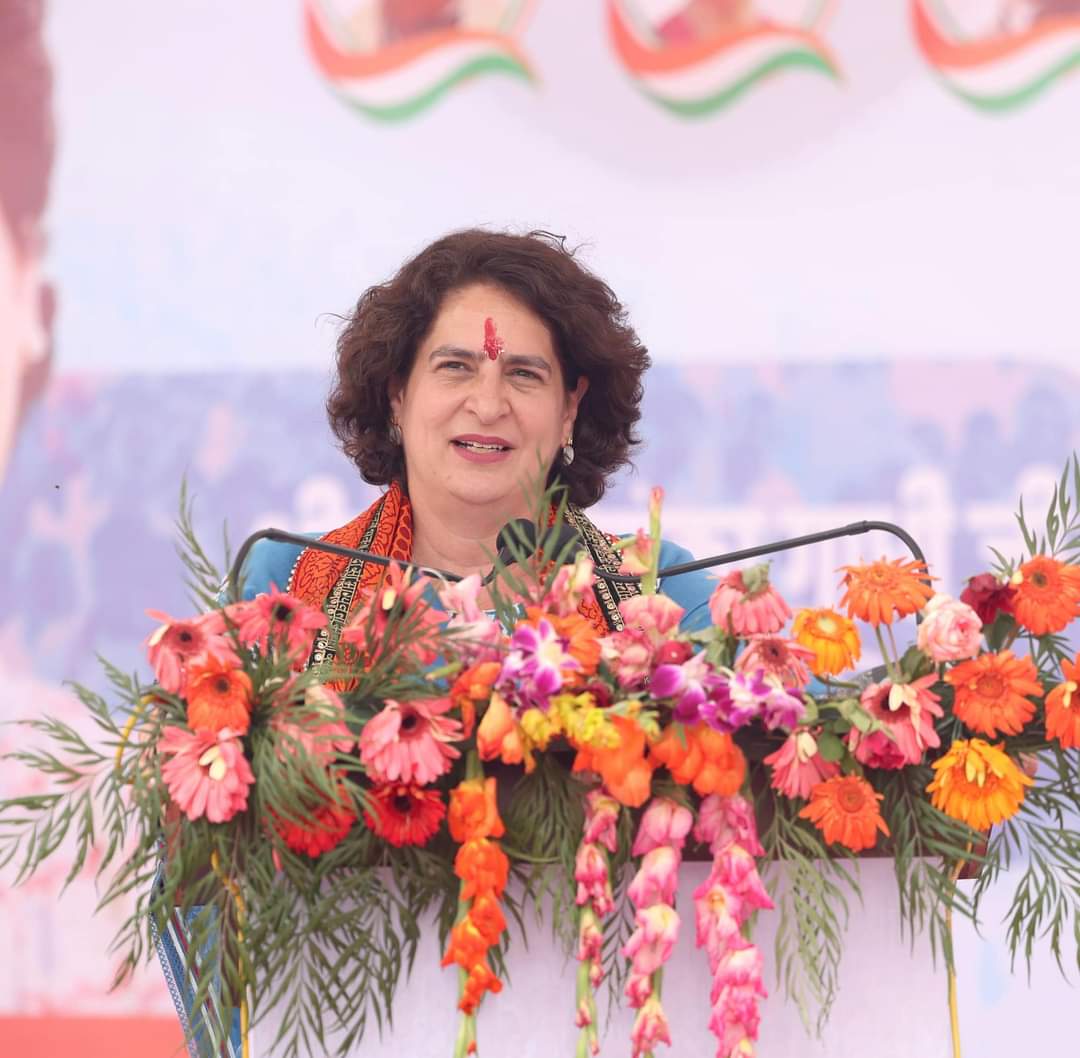 बड़ी खबर: चुनावी सभा में गरजीं प्रियंका गांधी, ‘सच्चाई वह नहीं जो मोदी कहते हैं, सच्चाई है आपका जीवन संघर्ष’
