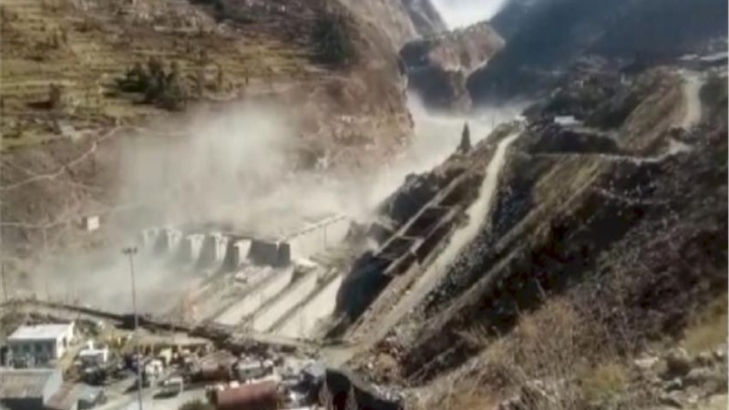 बड़ा मुद्दा: हिमालयी क्षेत्रों में परियोजनाओं को लेकर गहराती चिंता
