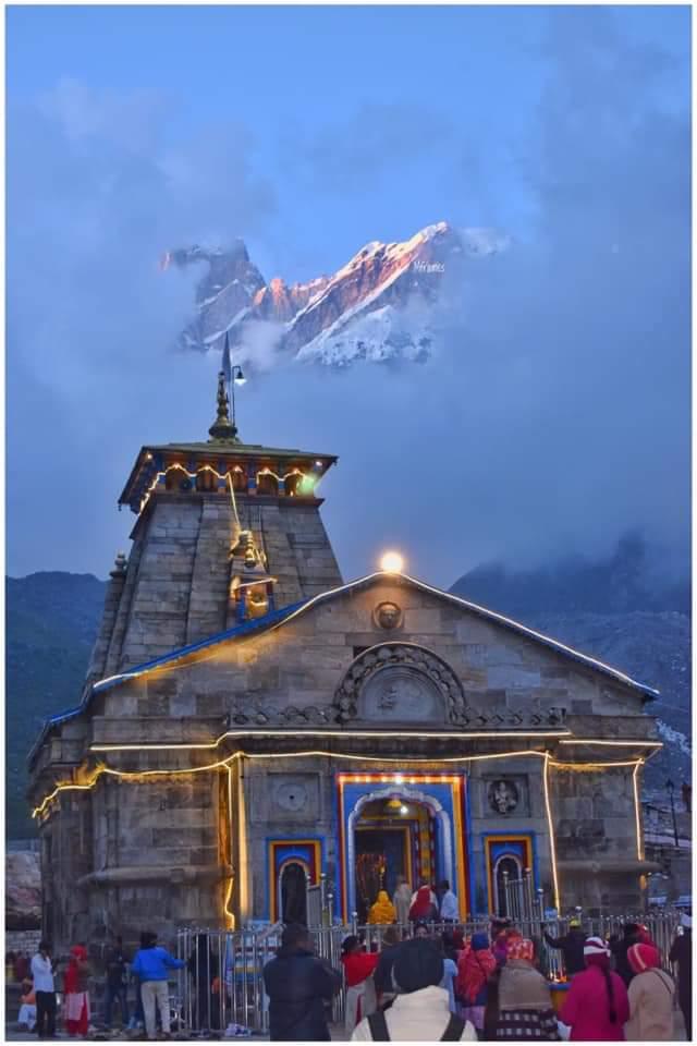 फैसला: हाईकोर्ट से तीर्थ पुरोहितों की याचिका ख़ारिज, केदारनाथ धाम में यथावत चलते रहेंगे पुनर्निर्माण कार्य