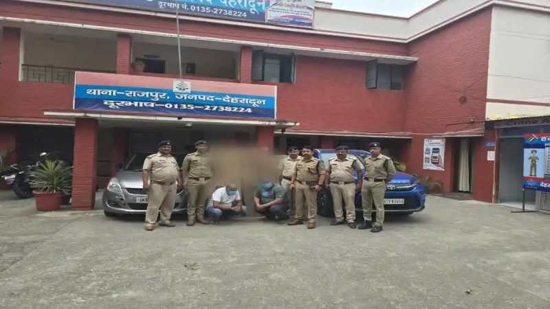 अभियान: पुलिस ने पकड़ी पांच लाख की अवैध शराब, दो तस्कर गिरफ्तार