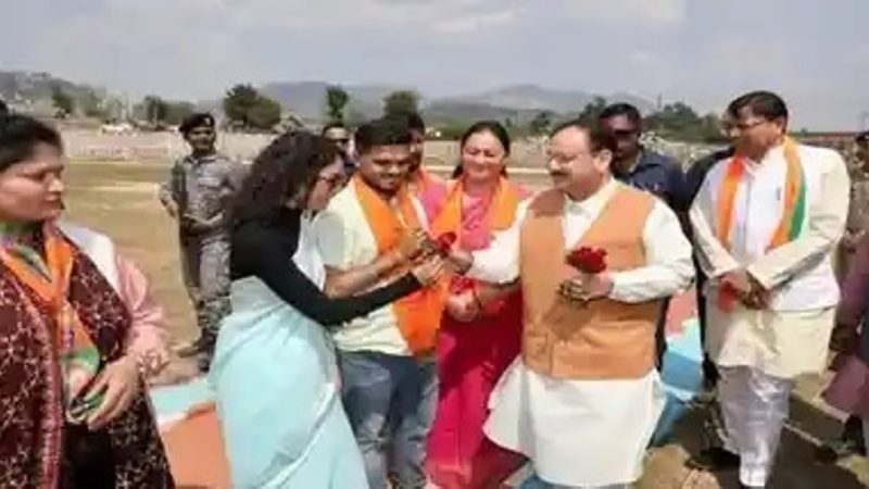 चुनावी रैली: कांग्रेस पर बरसे भाजपा अध्यक्ष जे पी नड्डा, लगाए गंभीर आरोप