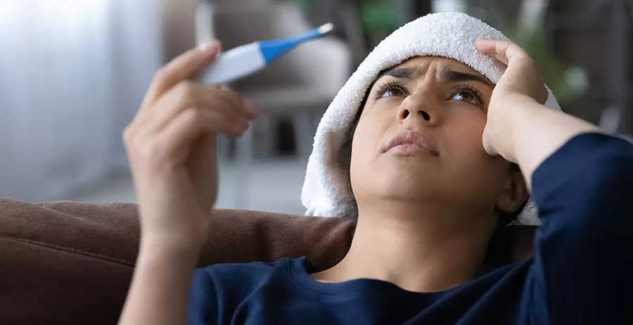 हैल्थ टिप्स: मौसमी बुखार से सुरक्षित रहने के लिए अपनाएं ये असरदार टिप्स