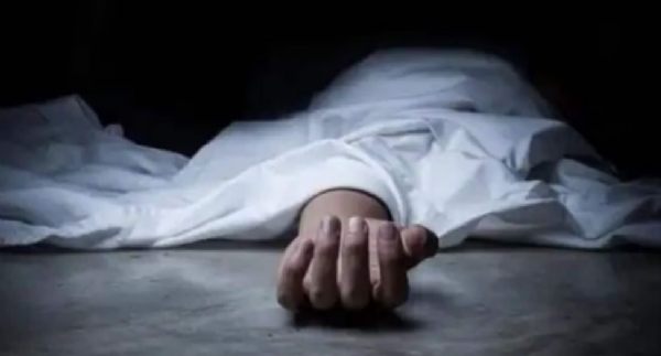 दुखद: पहाड़ी से लुढ़क कर दुपहिया वाहन पर आ गिरा पत्थर, घायल चालक की अस्पताल में मौत