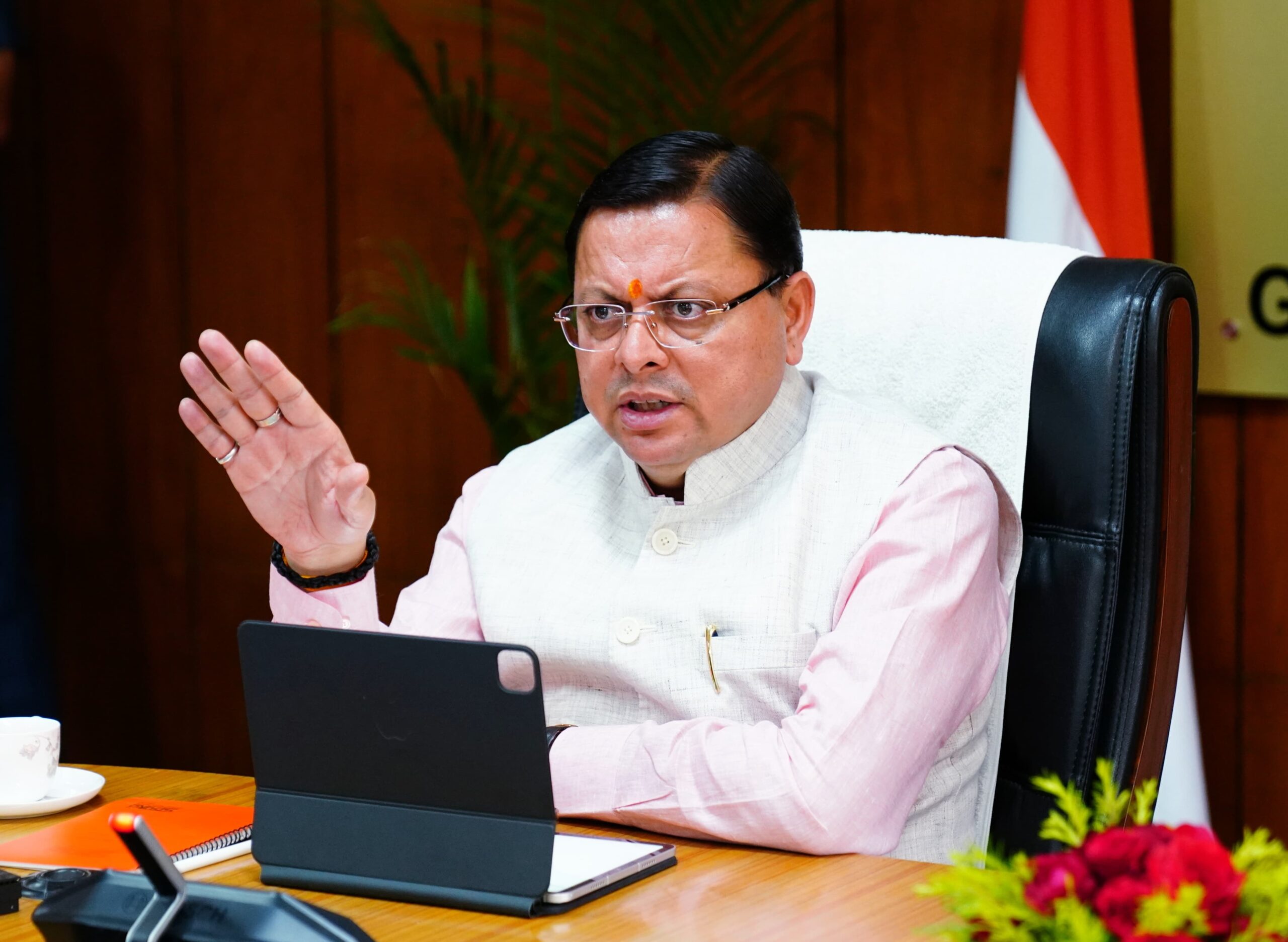 चारधाम यात्रा: सीएम पुष्कर सिंह धामी ने की व्यवस्थाओं की समीक्षा