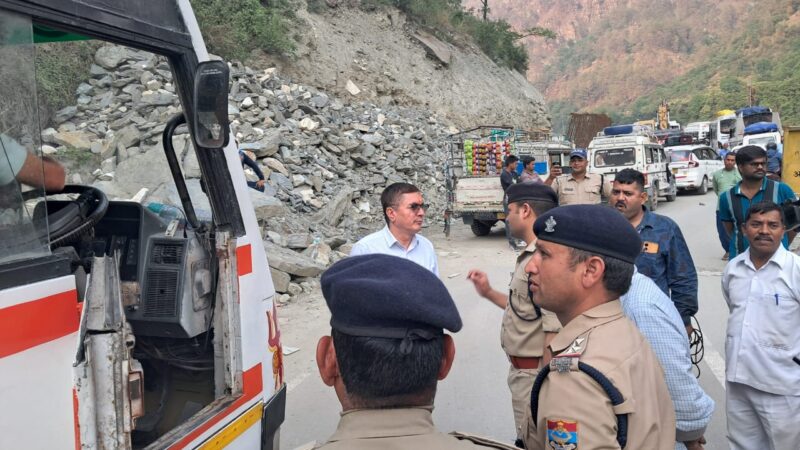 चारधाम यात्राः दो बसों का रजिस्ट्रेशन निकला फर्जी, आरोपियों के खिलाफ मामला दर्ज़