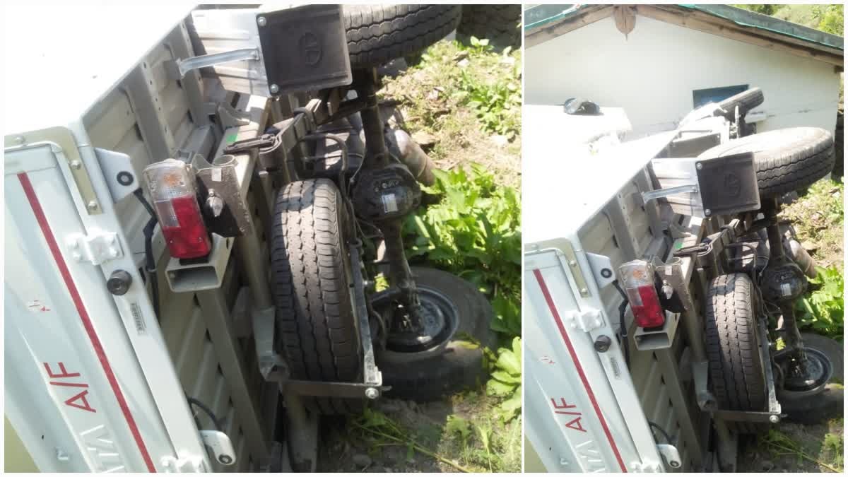 हादसा: अनियंत्रित होकर वाहन दुर्घटनाग्रस्त,एक की मौत,तीन लोग घायल