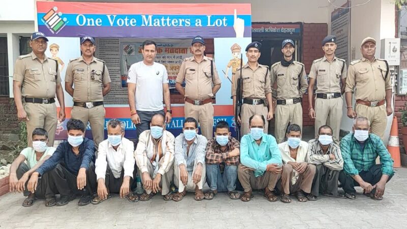 शिकंजा: गंगा घाट पर श्रद्धालुओं को बना रहे थे शिकार, यूपी के टप्पेबाज गैंग के 10 सदस्य गिरफ्तार