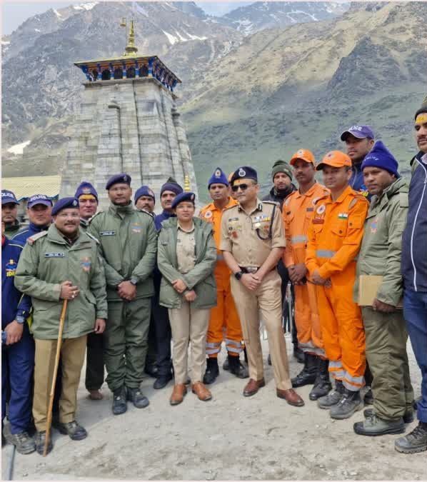 निगरानी: केदारनाथ धाम पहुंचे पुलिस महानिदेशक अभिनव कुमार, सुरक्षा व्यवस्थाओं का लिया जायजा